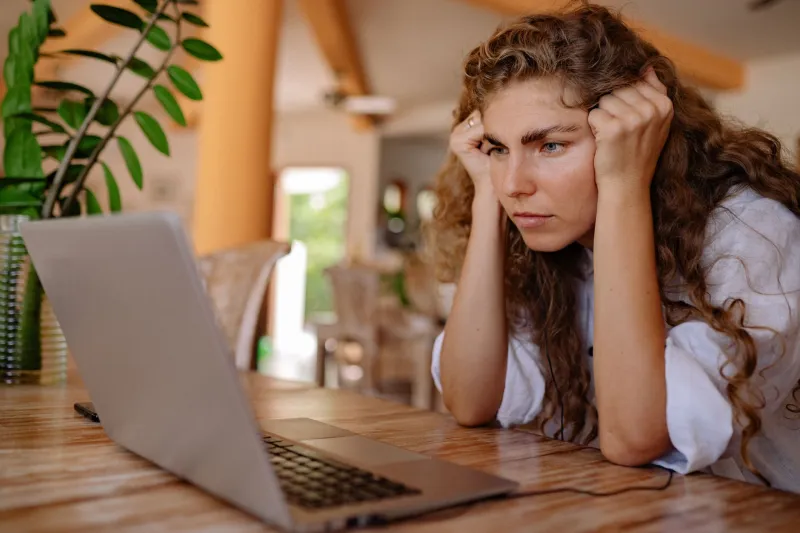 Regards, Warmly, and Utter Contempt: Decoding the Secret Fury Hidden in British Email Sign-Offs